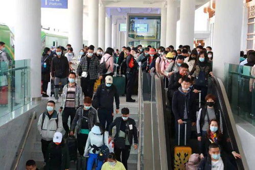 大瑞铁路保山站 开通一周年累计服务逾310万人次，重塑区域交通格局